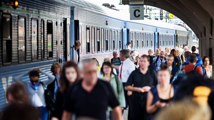 MÄLARDALSRÅDET I ALMEDALEN: HUR KAN ETT NYTT TÅGSYSTEM I MÄLARDALEN UTVECKLA REGIONEN? 