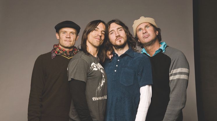 Red Hot Chilli Peppers är tillbaka med efterlängtat studioalbum. Släpper I’m With You, som är producerat av Rick Rubin den 31 augusti via Warner Bros Records.