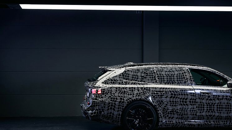 Nästa generation BMW M5 avslöjad bakom kamouflage