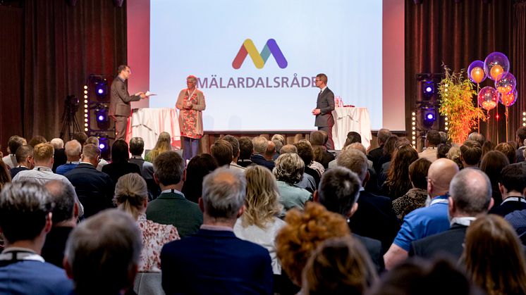 Kristoffer Tamsons och Monica Johansson under Mälartinget 2022 Foto Anders Nilsson Mälardalsrådet