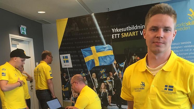 Plåtslagaren Rickard Andersson ska kämpa om medaljerna i EuroSkills (Yrkes-EM).