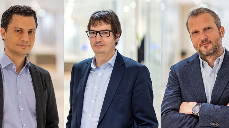 Michael Pollan and Marc-Philippe Botte, Managing Partner and Co-Heads of the Omnes-Investmentteam Renewable Energy, and Serge Savasta, CEO at Omnes (from left). credits: Omnes 