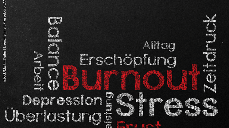 Schweres Burnout: Deutliche Linderung unter ärztlicher Aufsicht möglich. Foto: iStock/ Martin Keiler