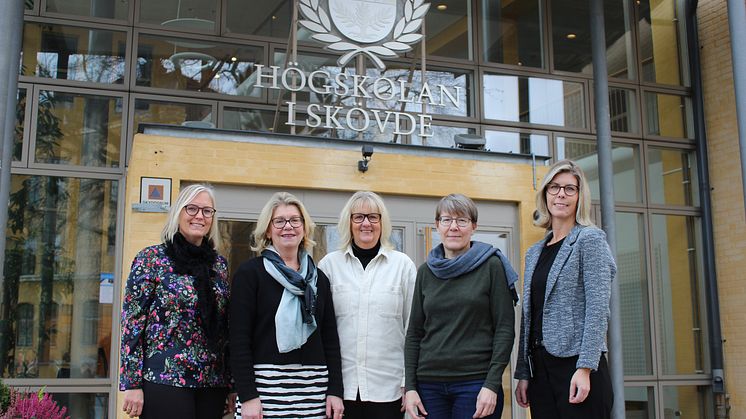 Högskolans arbetsgrupp Anna Dahl Aslan, Lena Mårtensson, Susanne Källerwald, Marie Emanuelsson och Jenny Hallgren. Saknas på bilden gör Peter Anderberg. 