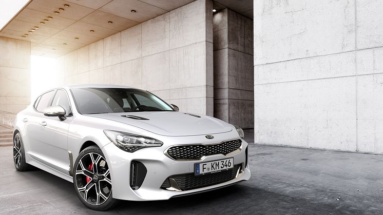 KIA Stinger debuterer på dette års Motor Show i Geneve