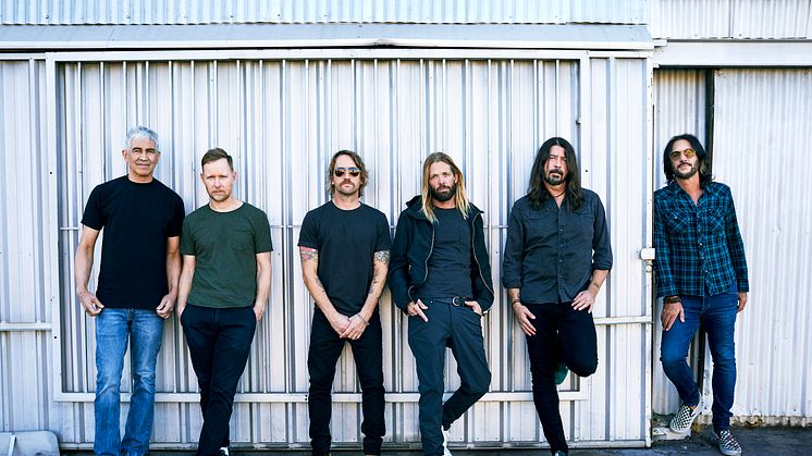 Foo Fighters släpper ”Waiting On A War” från kommande albumet “Medicine At Midnight”