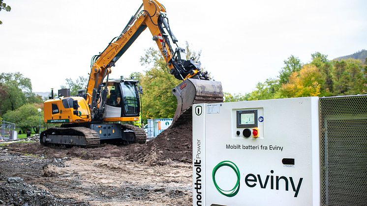 Det skal etableres en nasjonal «utleiepool» der Ramirent tilbyr både utstyr og BKK/Evinys ladeløsninger som henholdsvis ladeboks, normalladekontainere, hurtigladekontainere og batterikontainere. Foto: BKK/Eviny