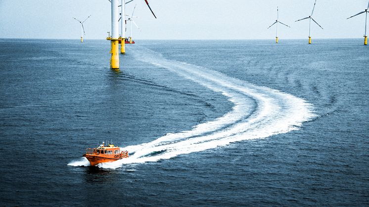 ESVAGT STB12 in operation at the Butendiek Offshore Wind Farm