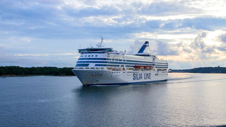 TS_Ships_SILJA SYMPHONY Mariehamn 230615 IMG_0684 Marko Stampehl