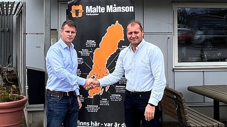 Magnus Nielsen på InterConsult tillsammans med Ferenc Safian på Malte Månson