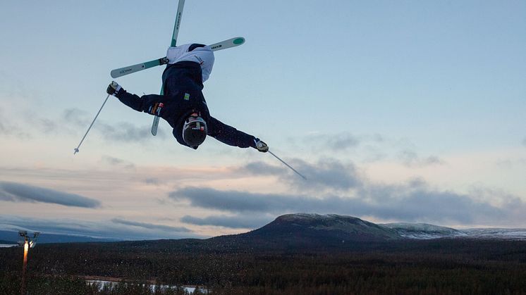 Linus Öjelind är en av många landslagsåkare på plats i Idre Fjäll. Foto: Erik Danielsson