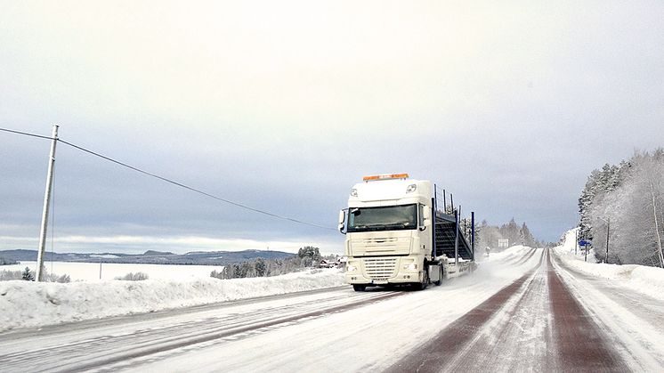 Vartannat tungt släp har allvarliga brister med krav på efterkontroll  Foto: Bilprovningen