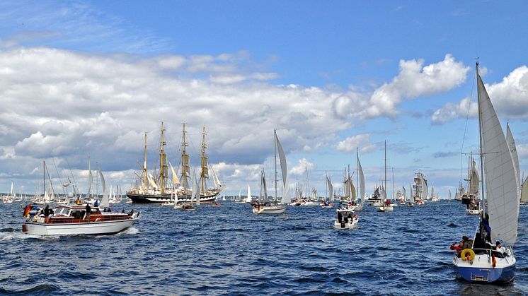 Immer etwas los in Kiel zu Wasser und an Land!