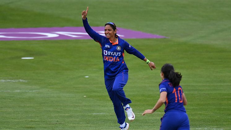 Harmanpreet Kaur celebrates for India. Photo: Getty Images