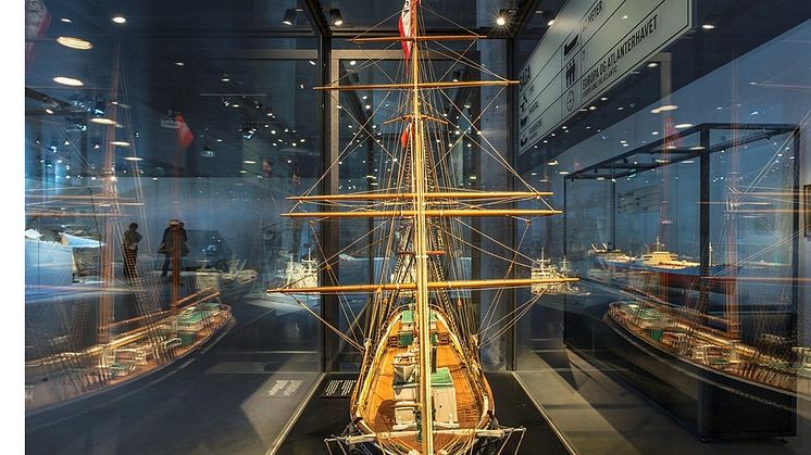 (Foto_Lindhe) Ny udstilling af Museet for Søfarts samling af skibsmodeller. Ved brug af film. lyd og animation kommer gæsterne ikke bare tæt på modellerne, men også med om bord for at opleve skibet indefra. 