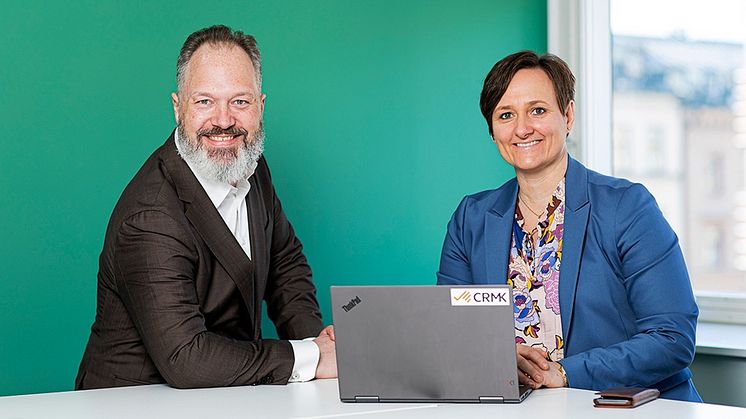 Gustaf Westerlund, MVP och grundare. Kathrine Hogseth, VD, CRM-Konsulterna.