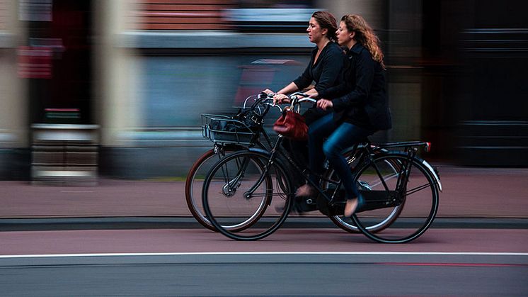 En forskningsstudie som genomförts i sju europeiska städer visar att aktiva transporter har stor betydelse för vår psykiska hälsa och hur friska vi känner oss. Allra flest hälsofördelar ger cykeln.