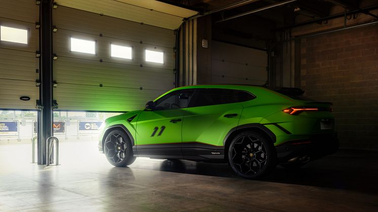 Lamborghini Urus Performante Essenza SCV12 Limited Edition