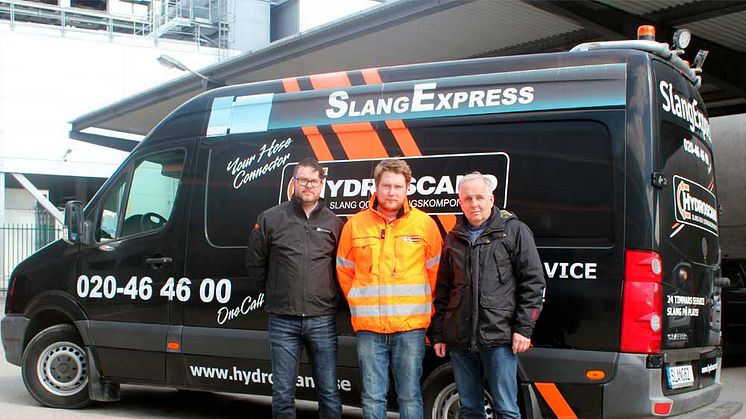 Foto fr. v. Patrik Nygårds, Alexander Fammé (servicetekniker SlangExpress Borlänge), Leif Clevesjö (konceptansvarig för SlangExpress)