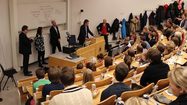 Founders Alliance samarbetar med Umeå kommun för att inspirera unga till entreprenörskap