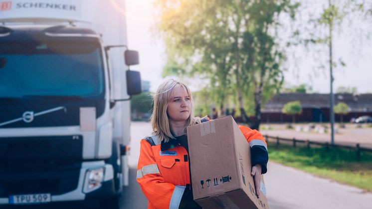 Två nya ansikten i Schenker AB:s företagsledning