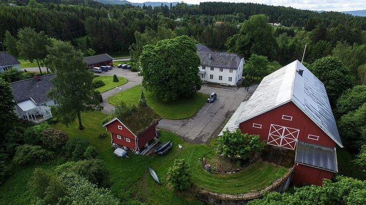 Borger Gård utenfor Hønefoss arbeider med økt livskvalitet for mennesker med alvorlig psykiske lidelser- og helseproblemer.