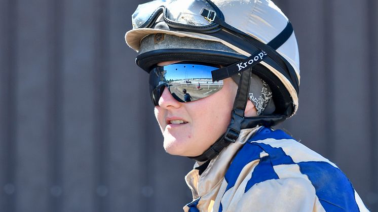 Josefin Landgren ska representera Sverige i Lady Jockeys' Thoroughbred World Championship som avgörs på Bro Park på söndag. Foto: Stefan Olsson/Svensk Galopp