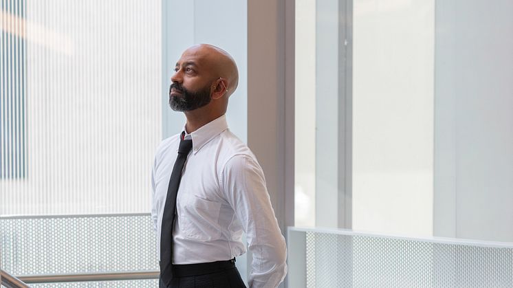 Verket u/synlig er et bestillingsverk til MUNCH skapt av kunstner Brendan Fernandes,  og en del av museets nye satsing på performance. Foto Nathan Keay