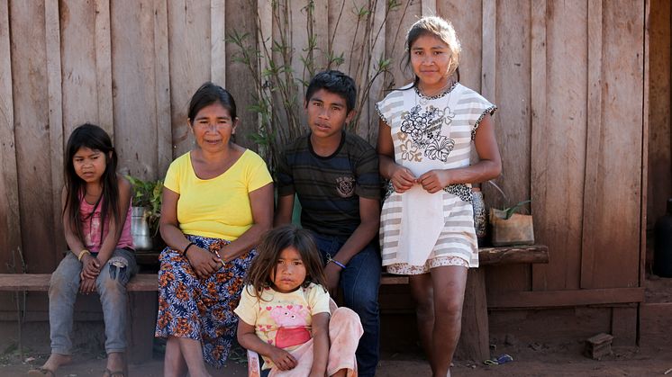 Abelino Garcias familie lever i konstant frygt for at blive overfaldet af bevæbnede mænd igen. Foto: Jima Wickens via Mighty Earth