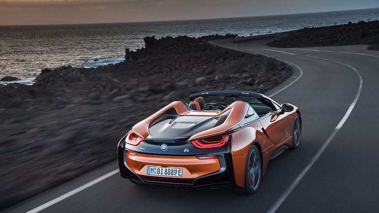 BMW i8 Roadster