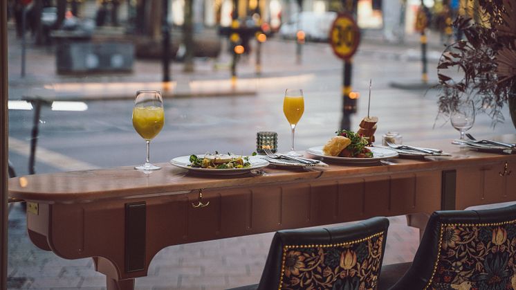 Hotel Kung Carl introducerar ett nytt frukost -och ﻿lunchkoncept i den vackra cocktailbaren