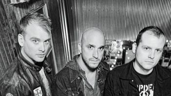 ALKALINE TRIO: ”Damnesia” - Nytt album ute den 15/7!