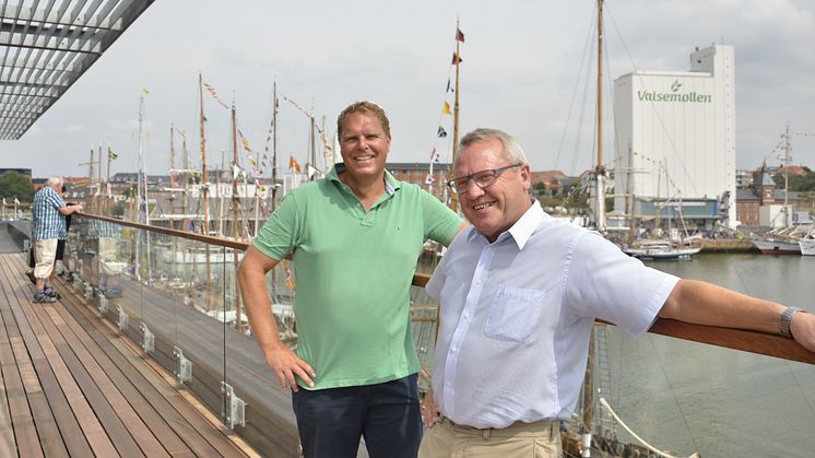 ESVAGT CEO, Søren Nørgaard Thomsen and the mayor of Esbjerg, Johnny Søtrup 