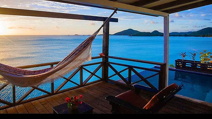 Fin utsikt från verandan på Cocos Hotell 