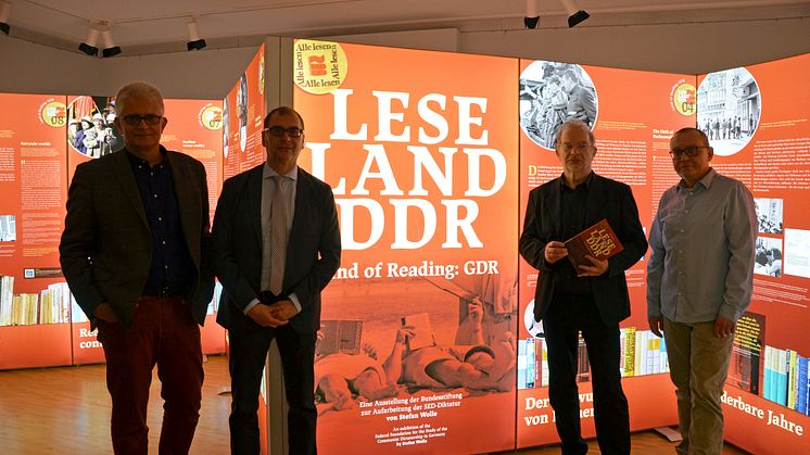 Initiatoren der Ausstellung Leseland DDR im Stadtgeschichtlichen Museum Leipzig
