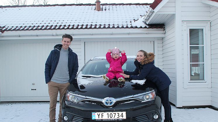 Første Toyota solgt på nett!