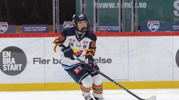 Hockeyspelaren Nicole Hall fick typ 1-diabetes i april