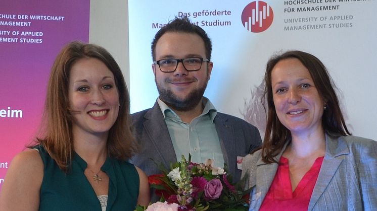 (v.li.) Janina Reichert, Alexander Seeger, Dr. Mareike Martini