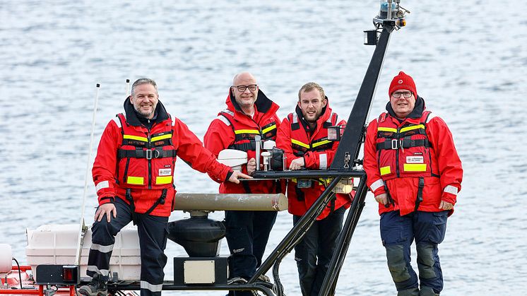 Årets sjöräddare hyllas för sin avgörande insats när de räddare livet på fem personer i vattnet en sensommarkväll. Foto: Peter Holgersson