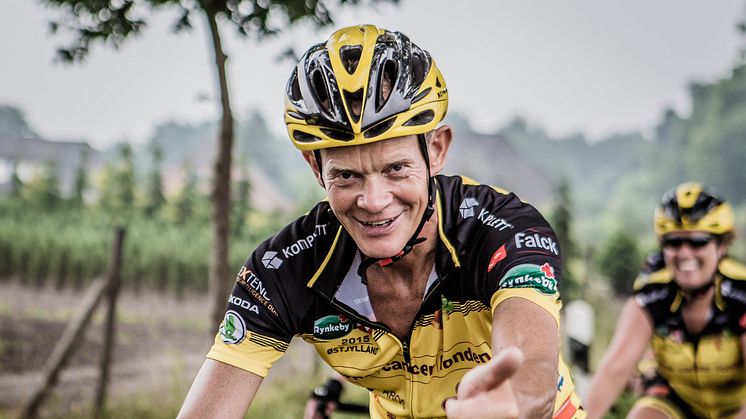 Falck stöttar Team Rynkeby’s cykling mot cancer