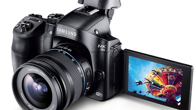 Samsung_NX30_displays-tilt