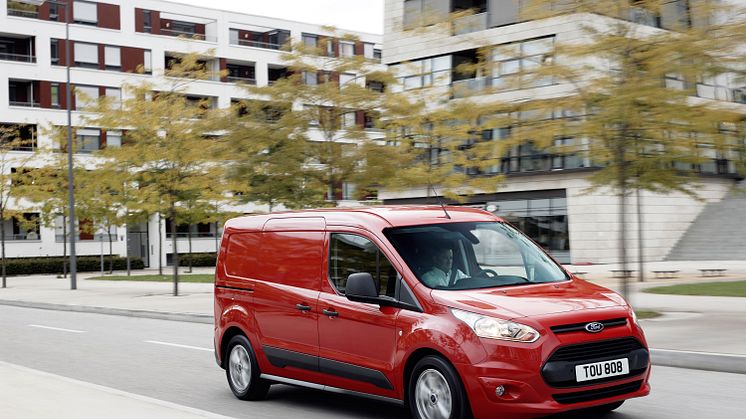 Ford Transit Connect med klasseledende  drivstofføkonomi og teknologiske løsninger