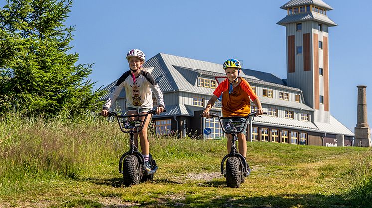 Mit dem Monsterroller ab in die Ferien! (Foto: K1 sporthotel GmbH & Co. KG/Mountainlovers)