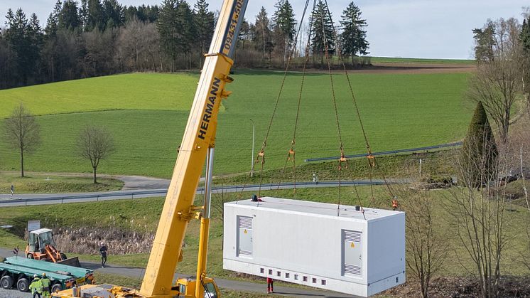 1_Anlieferung-SST-Floß_Foto-Bayernwerk-Netz-Wolfgang-Geyer