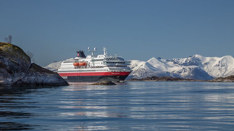 LNG MEETS BATTERIES: MS Polarlys is one of the Hurtigruten ships that will be upgraded to secure even more sustainable operations. Photo: CARSTEN PEDERSEN/Hurtigruten