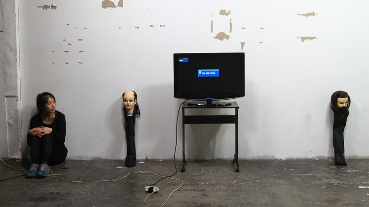 Geumhyung Jeong, Video Camera, 2011