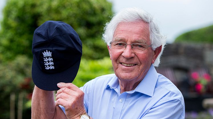 1. Alan Jones England Cap 696 (credit - Chris Fairweather, Huw Evans Agency).JPG