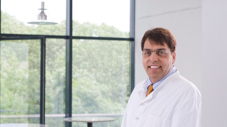 Dr. med. Arvind Chandra