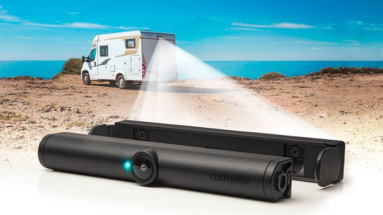 Die neue drahtlose Rückfahrkamera von Garmin bringt detaillierte Bilder via WLAN aufs Navi. 