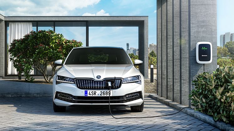 ŠKODA SUPERB iV 